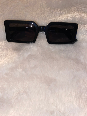 “It Girl” Sunglass Collection